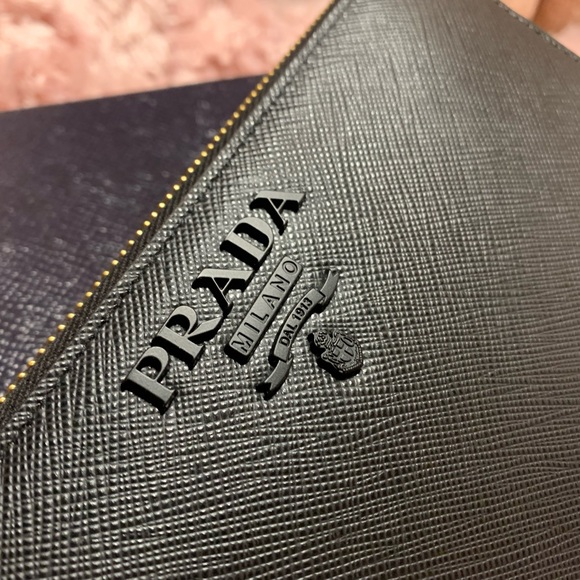「SOLD」PRADA 1ML506 SAFFIANO SHINE NERO BLACK NEW - Picture 2 of 5